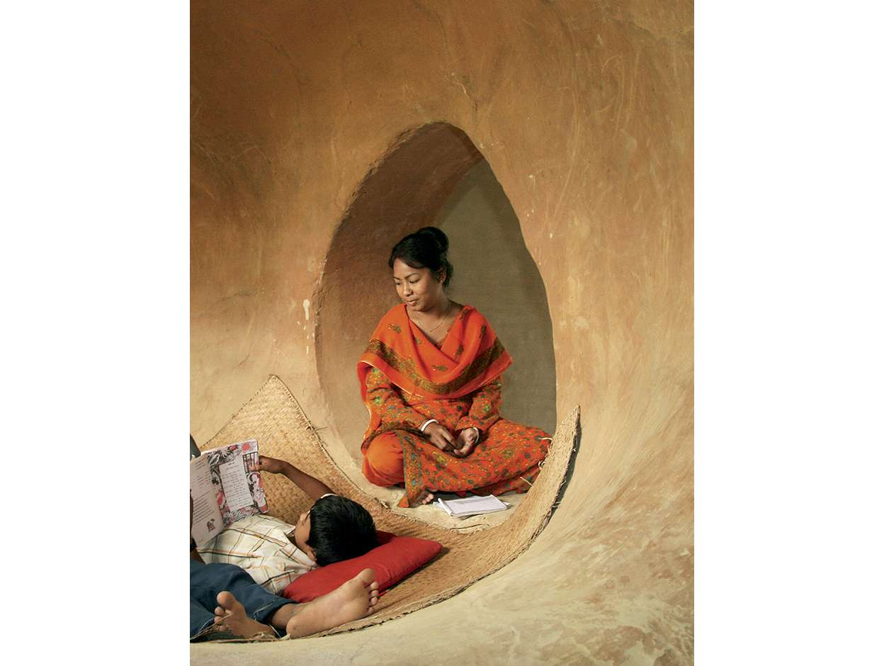 Caves spaces - METI School, Rudrapur, Bagladesh - Photo by Peter Bauerdick